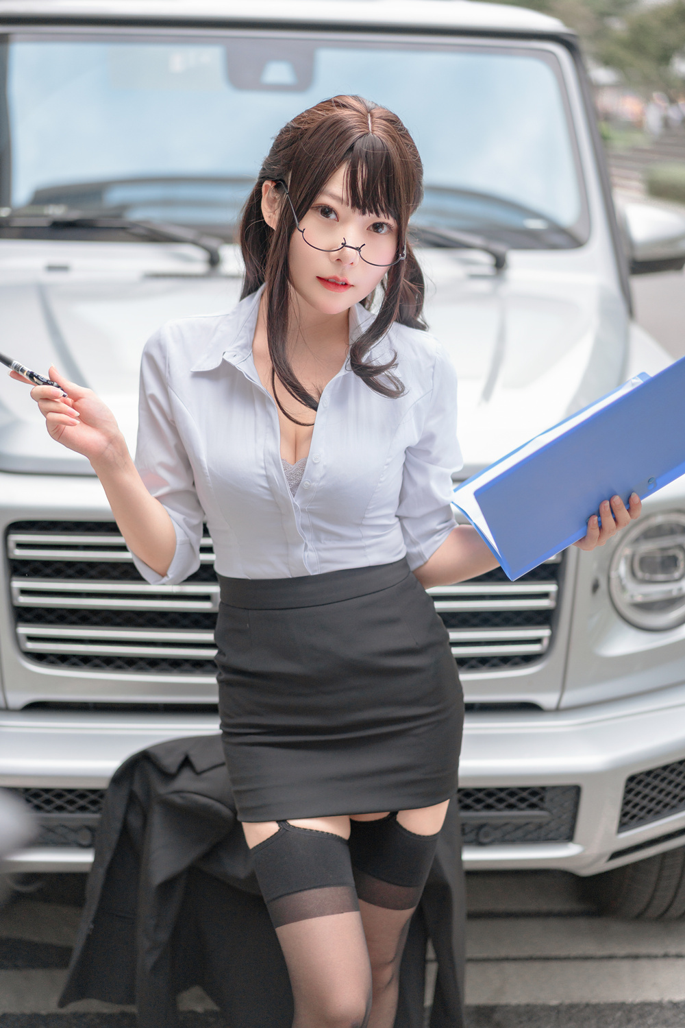 【在线看】香草喵露露 NO.038 丝袜西装诱惑 [24P-秘语空间