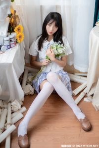 【在线看】喵糖映画 VOL.466 [41P]-秘语空间